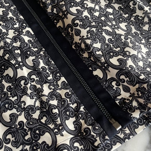 Robert Rodriguez Halter Paisley Print Dress - Picture 9 of 16